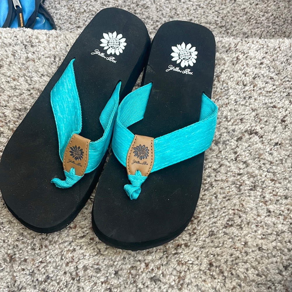 Flip flops